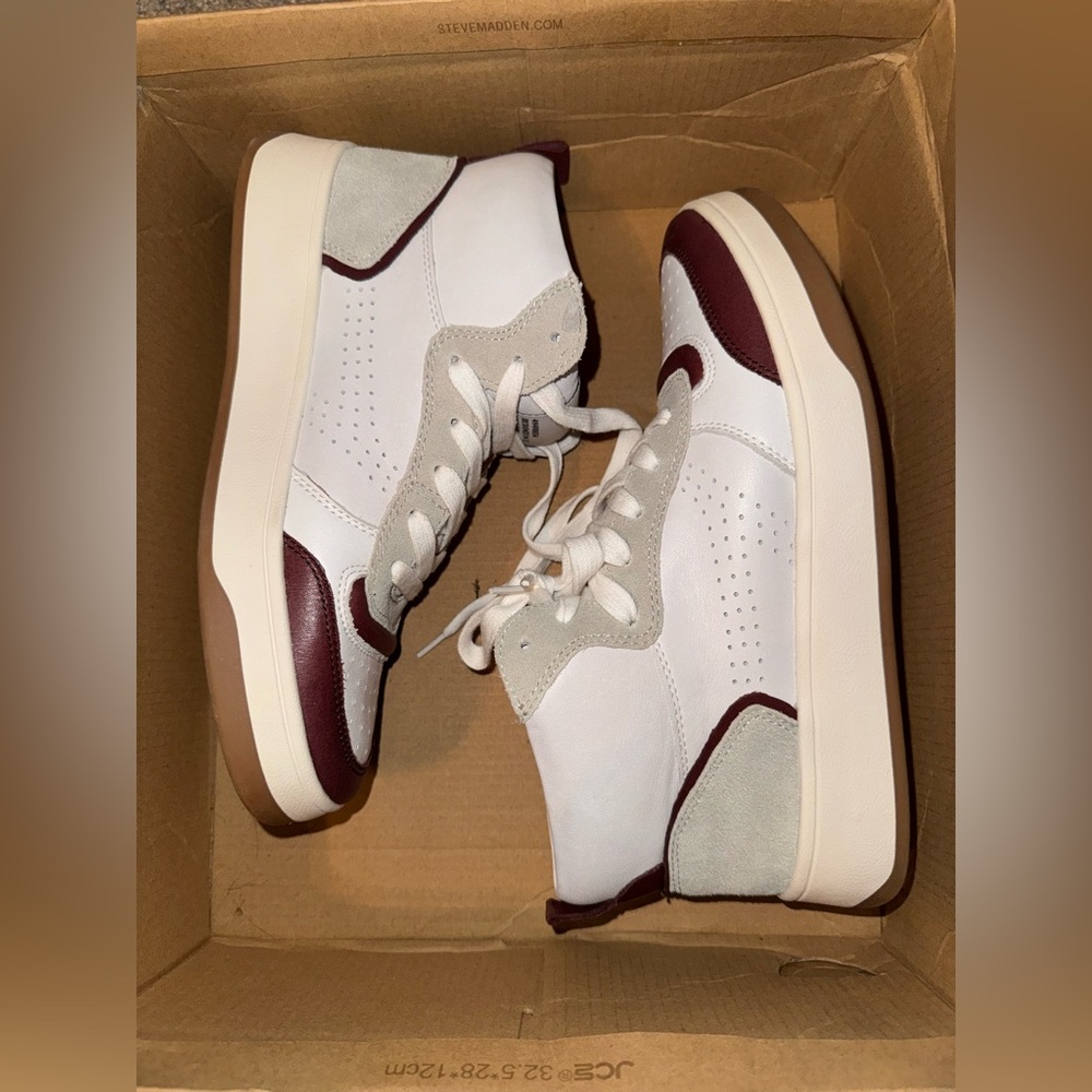 Steve Madden White and Burgundy High-Top Sneakers - Picture 2 of 9